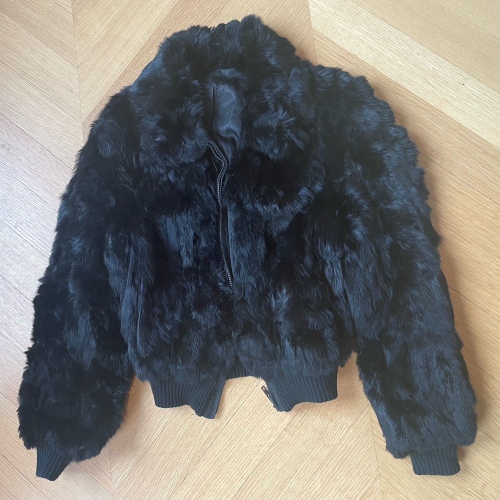 Kamal Black Real Fur Jacket, Women’s size small, Black front zip